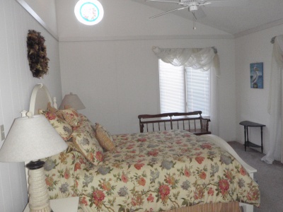 Kitty_Hawk_Home_for_Sale_4635_Seascape_Bedroom_01